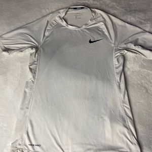 White Nike pro Dry-fit